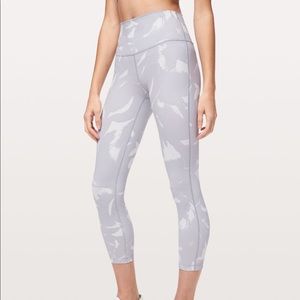 NWT LULULEMON wunder under